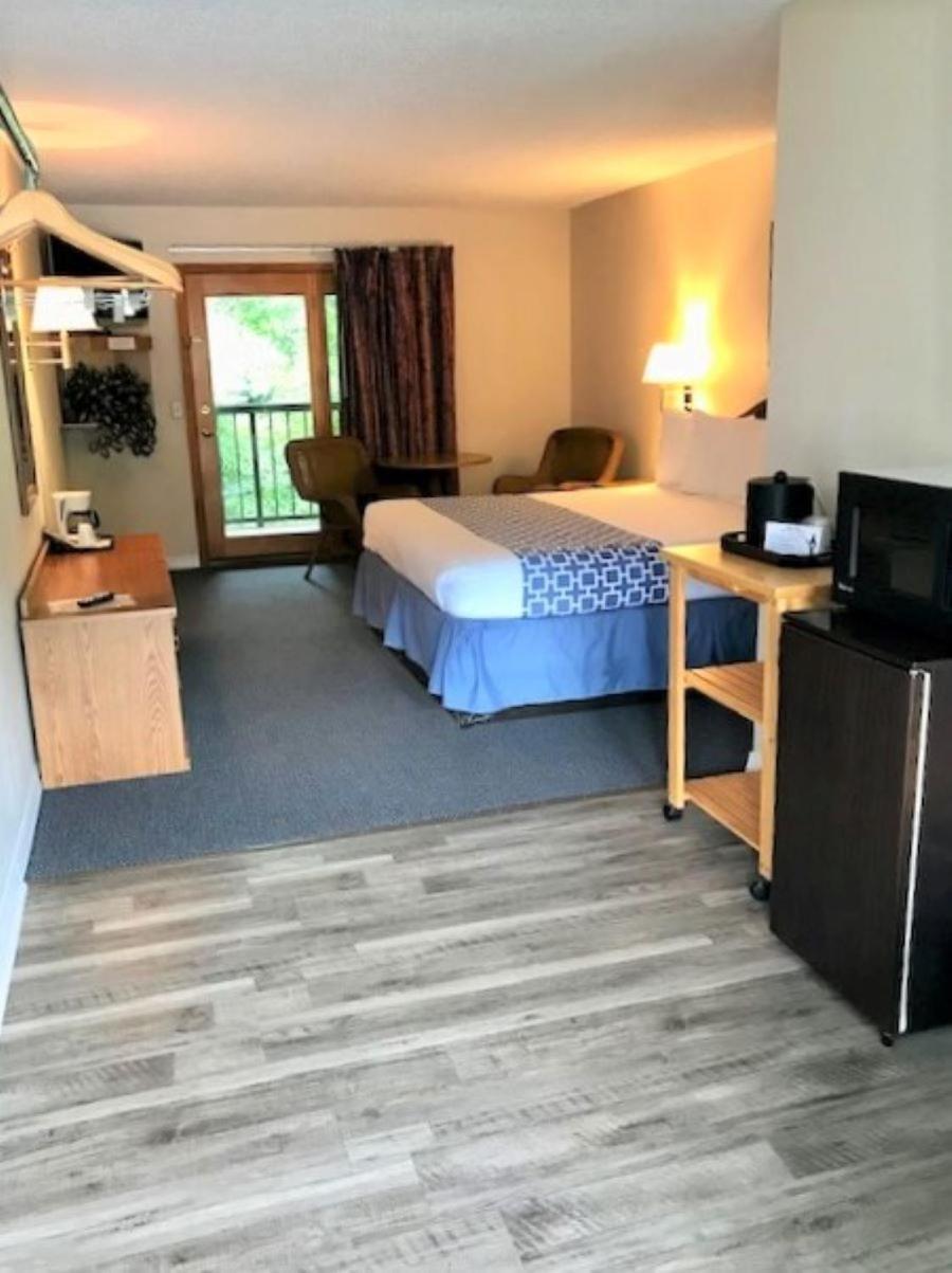 Four Seasons Inn Maggie Valley Extérieur photo